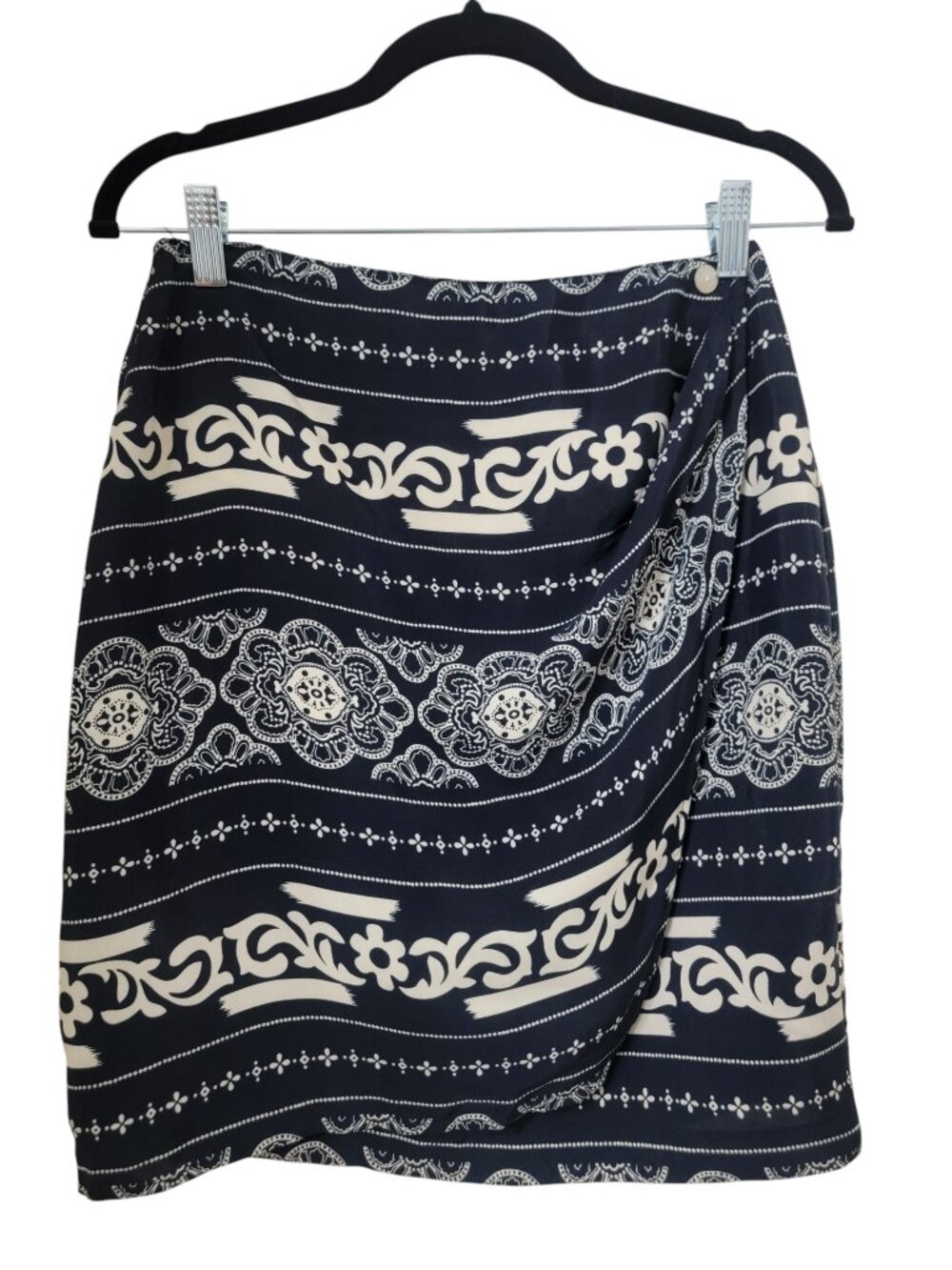 Vintage Abria Size 8 Deep Dark Navy Blue & Cream Bandana Pattern Wrap Skirt